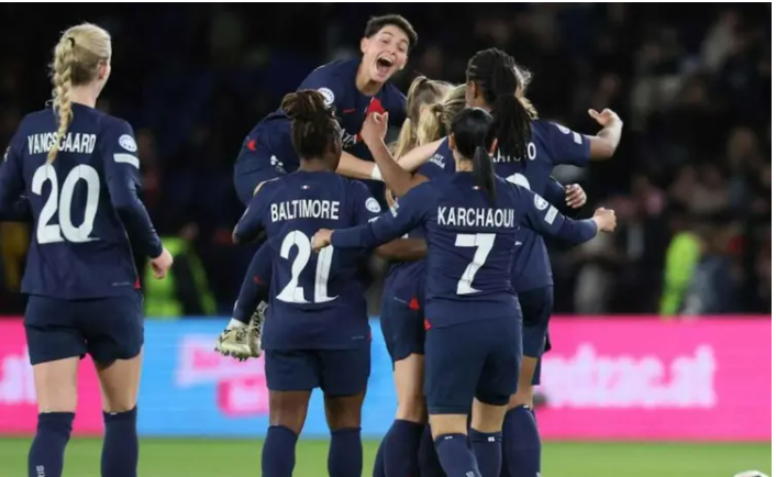 Đội bóng nữ Paris Saint-Germain tiến vào bán kết Champions League, hướng tới chức vô địch đầu tiên缩略图